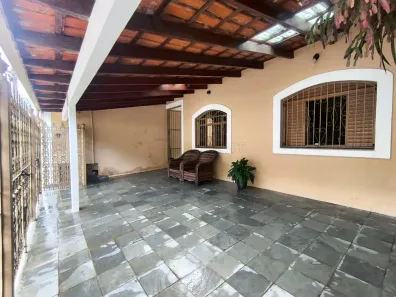 Casa com 2 Quartos à venda, 158m² no Jardim Pacaembu, Jundiaí