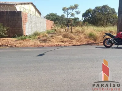 Lote/Terreno à venda, 468m² no São Sebastião, Araguari
