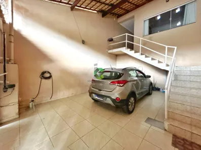 Casa com 2 Quartos à venda, 148m² no Sapucaias III, Contagem