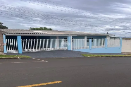 Casa com 3 Quartos à venda, 190m² no Sudoeste, Pato Branco