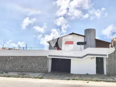 Casa com 5 Quartos à venda, 1160m² no Praia do Futuro II, Fortaleza