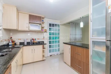 Casa com 3 Quartos à venda, 250m² no Boqueirão, Curitiba