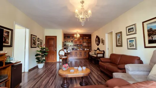 Apartamento com 3 Quartos à venda, 168m² no Centro, Juiz de Fora