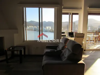 Casa de Condomínio com 3 Quartos à venda, 200m² no Canto da Praia, Itapema