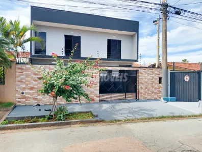 Sobrado com 4 Quartos para venda ou aluguel, 220m² no Jardim Santa Genebra, Campinas
