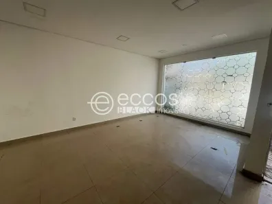 Imóvel Comercial com 3 Quartos à venda, 708m² no Centro, Uberlândia