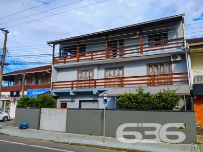 Sobrado com 5 Quartos à venda, 312m² no Comasa, Joinville