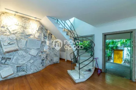Casa com 4 Quartos à venda, 669m² no Humaitá, Rio de Janeiro
