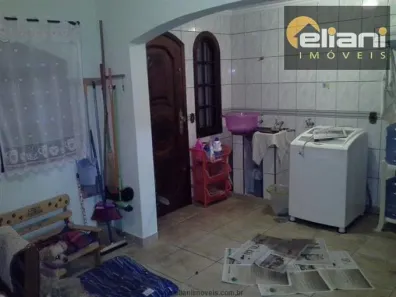 Sobrado com 3 Quartos à venda, 298m² no Jardim Imperador, Suzano