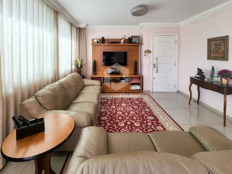 Apartamento com 4 quartos — Padre Eustáquio, Belo Horizonte
