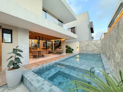 Sobrado com 4 Quartos à venda, 290m² no Pitimbu, Natal