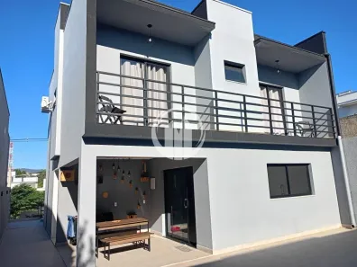 Casa de Condomínio com 3 Quartos para venda ou aluguel, 140m² no Jacaré, Cabreúva