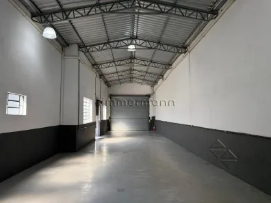 Galpão/Depósito/Armazém à venda, 230m² no Vila Anastácio, São Paulo