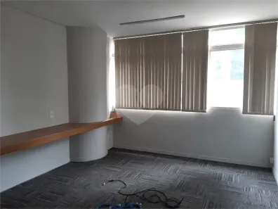 Sala Comercial para alugar, 99m² no Bela Vista, São Paulo