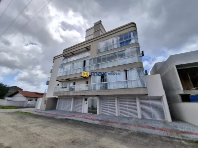 Apartamento com 2 Quartos para alugar, 73m² no Gravatá, Navegantes