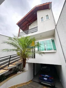 Sobrado com 3 Quartos à venda, 227m² no Parque Flamengo, Guarulhos