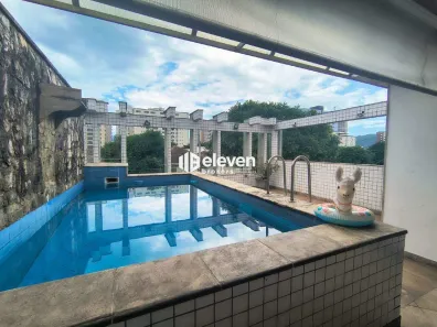 Casa com 3 Quartos à venda, 330m² no Ponta da Praia, Santos