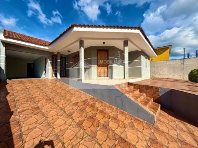 Casa com 3 Quartos à venda, 161m² no Contorno, Ponta Grossa