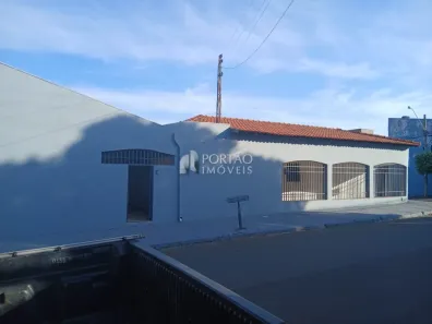 Casa com 3 Quartos à venda, 190m² no Vila Santa Luzia, Bauru