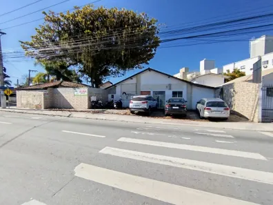 Ponto Comercial para alugar, 426m² no Centro, Palhoça