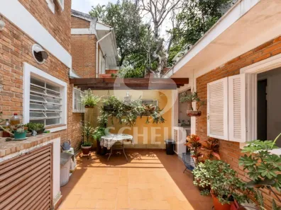 Casa com 3 Quartos à venda, 162m² no Jardim Petrópolis, São Paulo