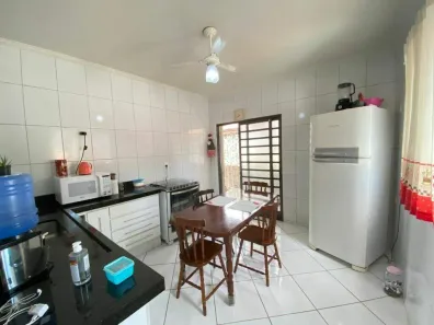 Casa com 5 Quartos à venda, 327m² no Paulicéia, Piracicaba