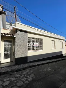 Casa com 3 Quartos para alugar, 106m² no Centro, Atibaia