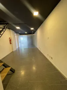 Ponto Comercial para alugar, 80m² no São Mateus, Juiz de Fora