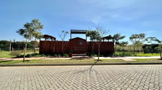 Lote/Terreno à venda, 731m² no Jardins Itália, Goiânia
