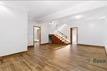Sobrado com 5 Quartos para alugar, 377m² no Cidade Alta, Cuiabá