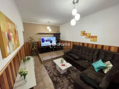 Casa com 3 Quartos à venda, 240m² no Vila Galvão, Guarulhos