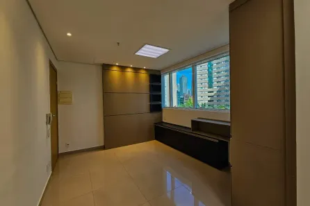 Sala Comercial para alugar, 30m² no Vila da Serra, Nova Lima