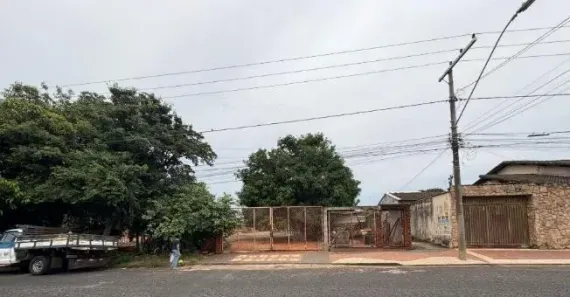 Lote/Terreno à venda, 2029m² no Presidente Roosevelt, Uberlândia