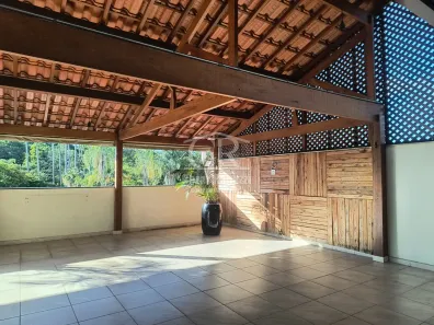 Cobertura com 3 Quartos para alugar, 193m² no Democrata, Juiz de Fora
