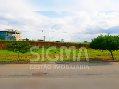 Lote/Terreno à venda, 200m² no Cabiúnas, Macaé