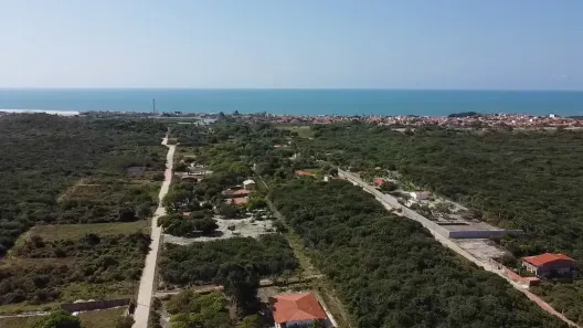 Lote/Terreno à venda, 168m² no Jacaúna, Aquiraz