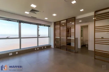 Sala Comercial com 2 Quartos à venda, 80m² no Cristal, Porto Alegre