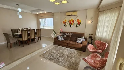 Casa com 3 Quartos à venda, 211m² no Pedra Branca, Palhoça