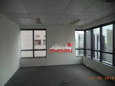 Sala Comercial à venda, 88m² no Vila Olímpia, São Paulo