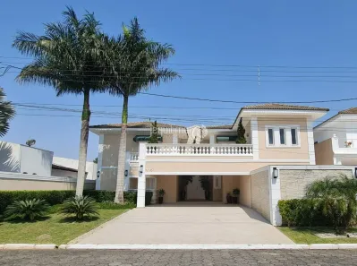 Casa de Condomínio com 8 Quartos para alugar, 333m² no Jardim Acapulco, Guarujá