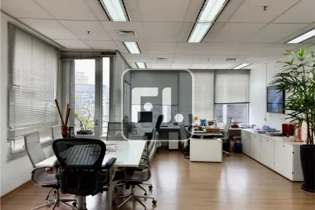 Sala Comercial à venda, 800m² no Vila Olímpia, São Paulo