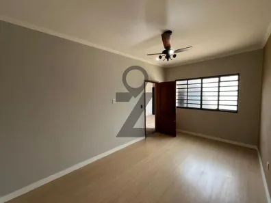 Casa com 3 Quartos à venda, 198m² no Centro, Bauru
