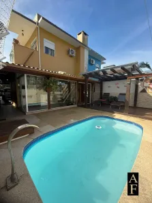 Sobrado com 2 Quartos à venda, 74m² no Ambrósio, Garopaba