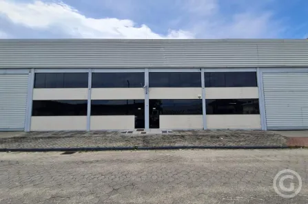 Galpão/Depósito/Armazém para alugar, 548m² no Rio Caveiras, Biguaçu