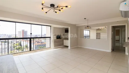 Apartamento com 3 Quartos para alugar, 110m² no Jardim Europa, Porto Alegre