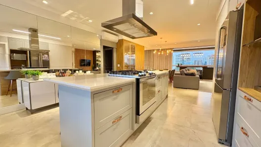 Apartamento com 3 Quartos à venda, 178m² no Anita Garibaldi, Joinville