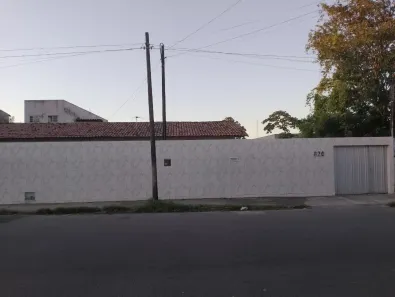 Casa com 5 Quartos à venda, 300m² no Bonsucesso, Fortaleza