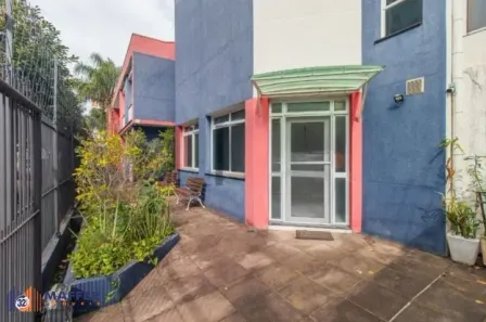 Prédio Comercial com 8 Quartos à venda, 417m² no Menino Deus, Porto Alegre