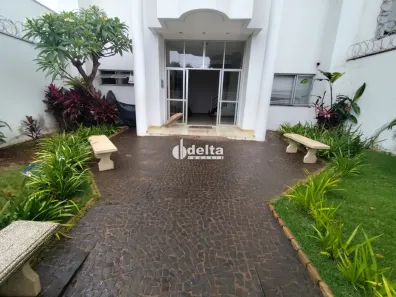Ponto Comercial para alugar, 343m² no Lídice, Uberlândia
