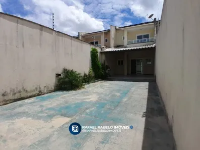 Casa com 3 Quartos à venda, 99m² no Autódromo, Eusébio